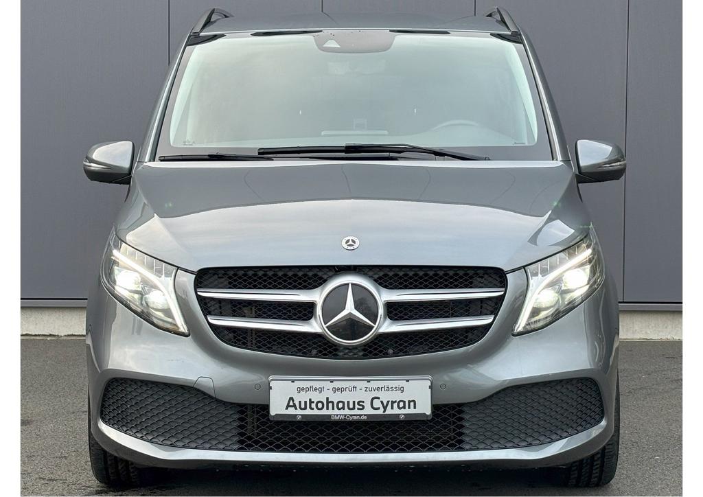 Mercedes-Benz V 300 2023