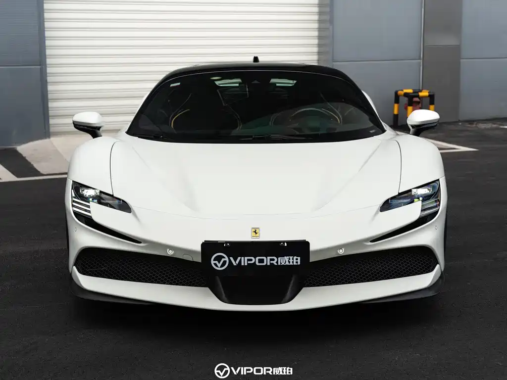 Ferrari SF90 2024