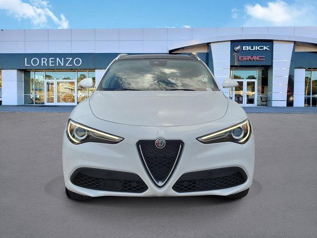 Alfa Romeo Stelvio 2021