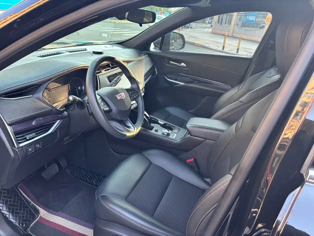 Cadillac XT4 2021