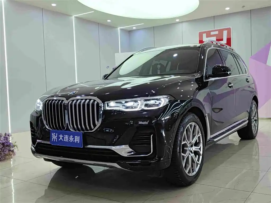 BMW X7 2022