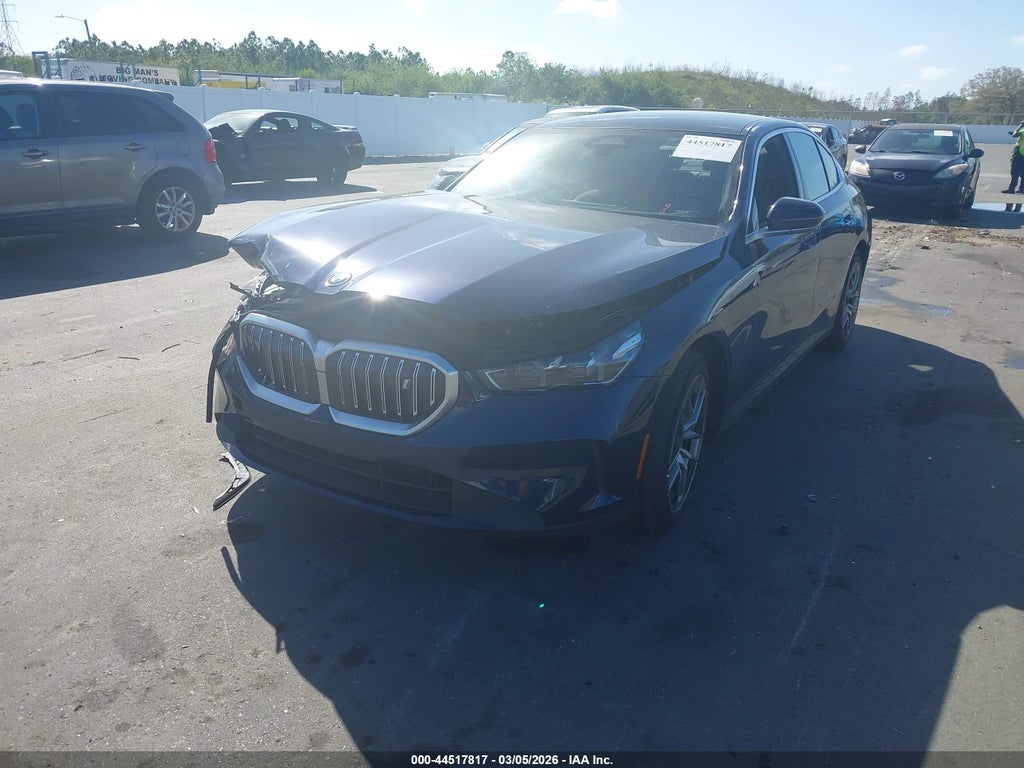 BMW i5 2025