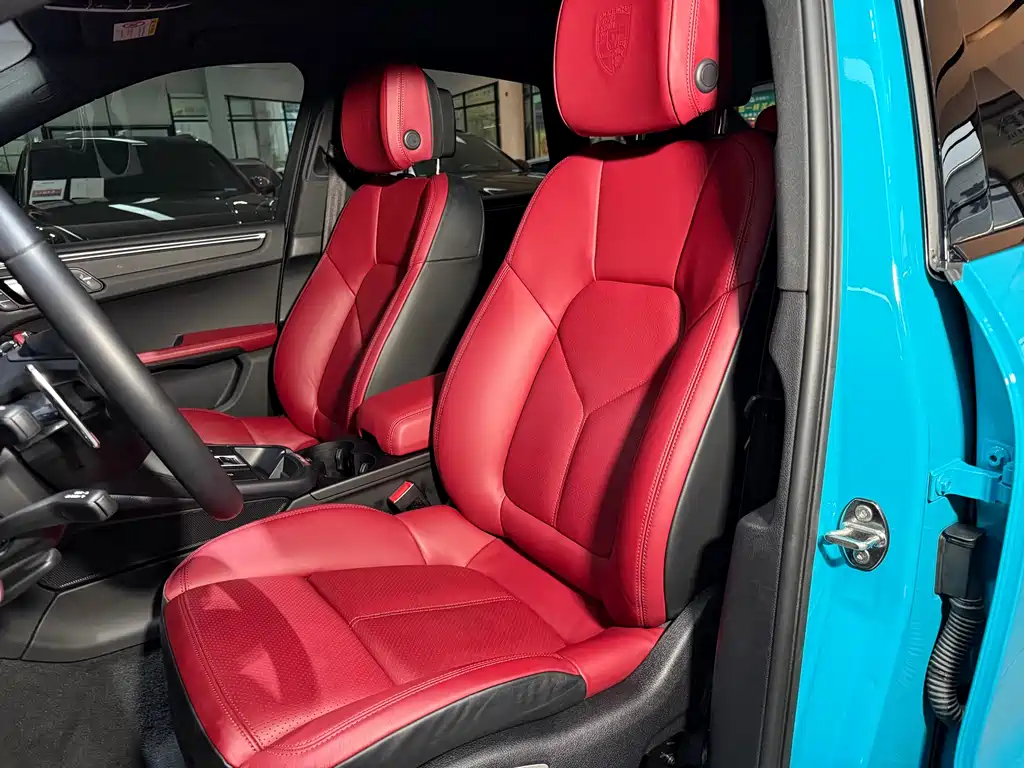 Porsche Macan 2023