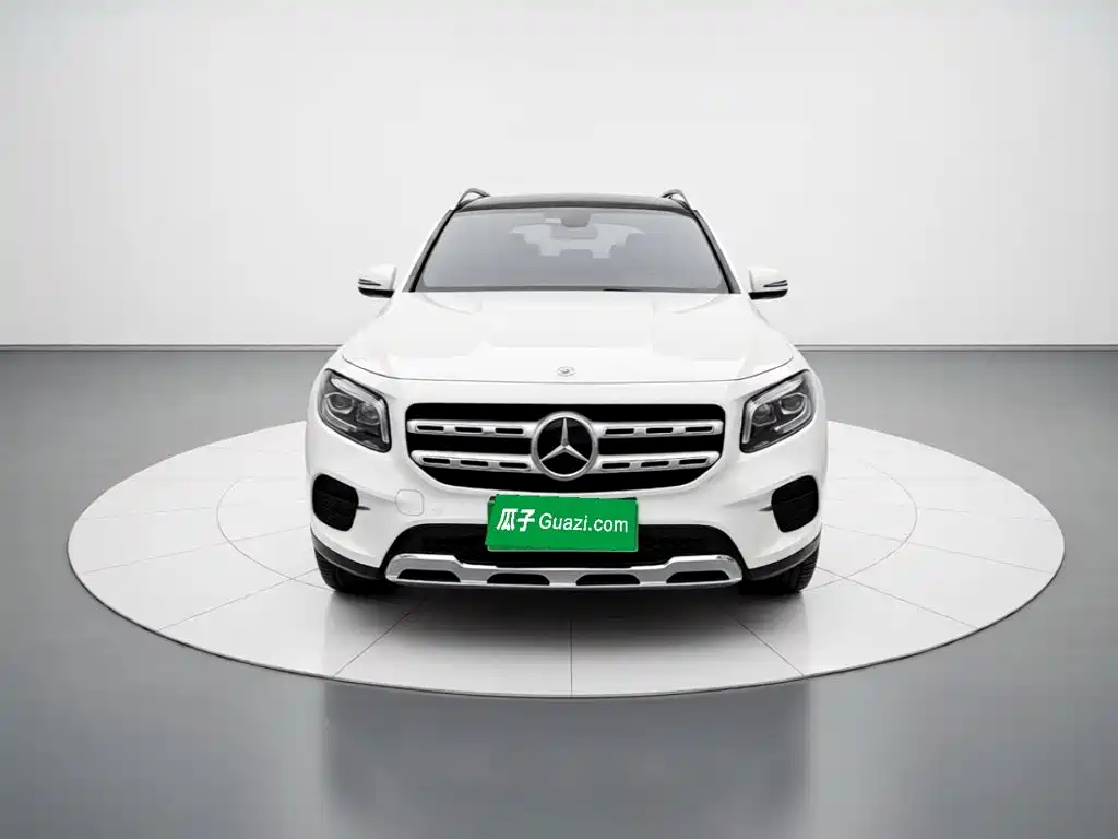 Mercedes-Benz GLB 2021