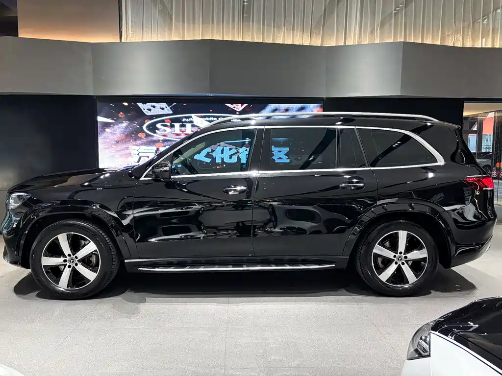 Mercedes-Benz GLS 2022