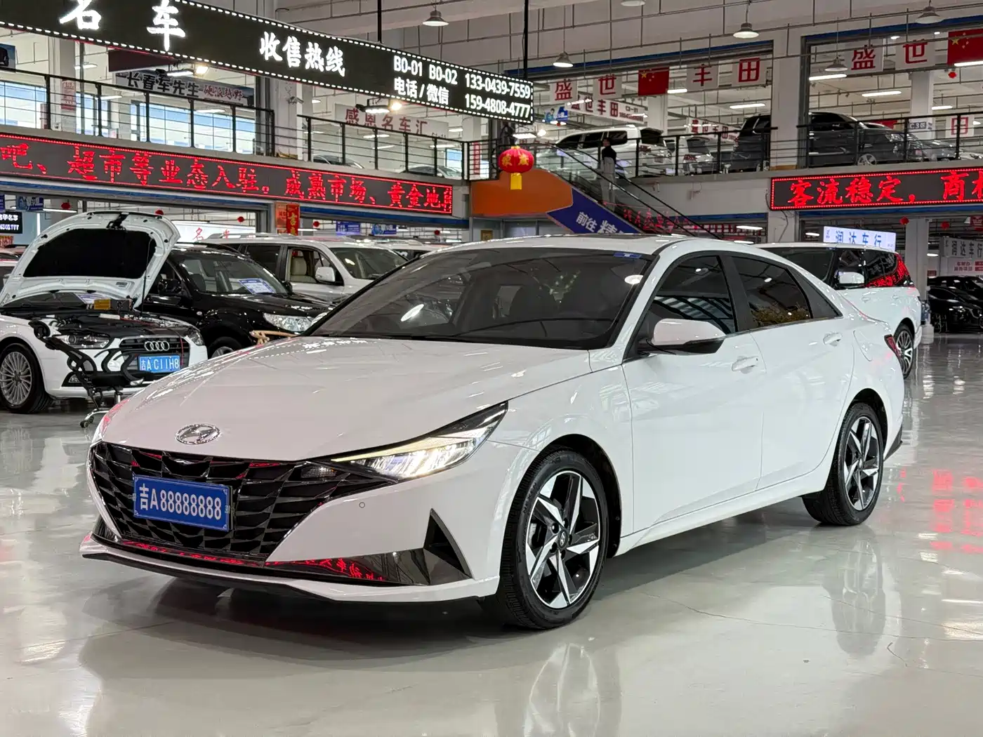 Hyundai Elantra 2023