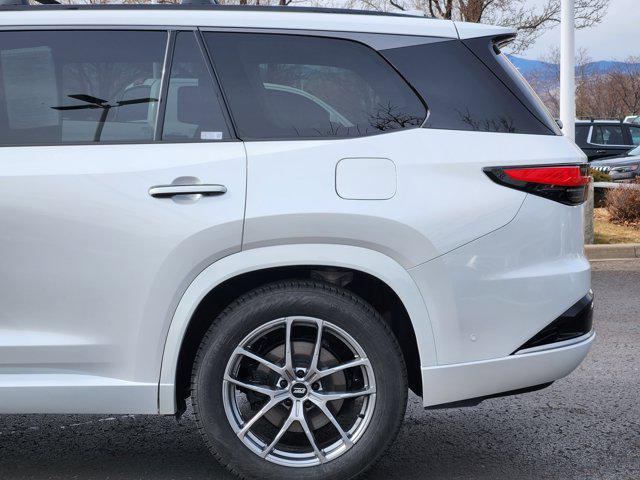 Lexus TX 2025