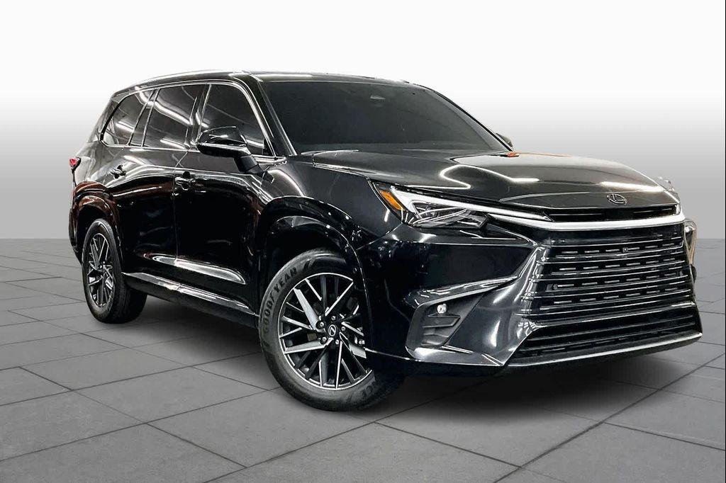 Lexus TX 2026