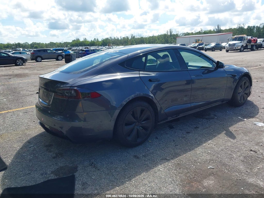 Tesla Model S 2021