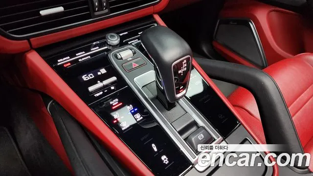 Porsche Cayenne 2020
