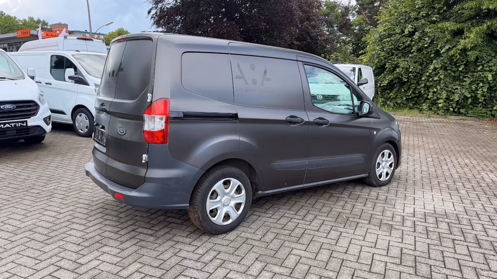 Ford TRANSIT COURIER 2021