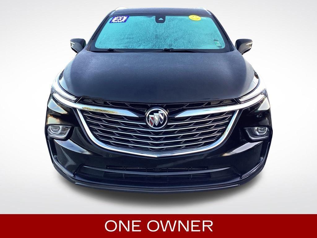 Buick Enclave 2023