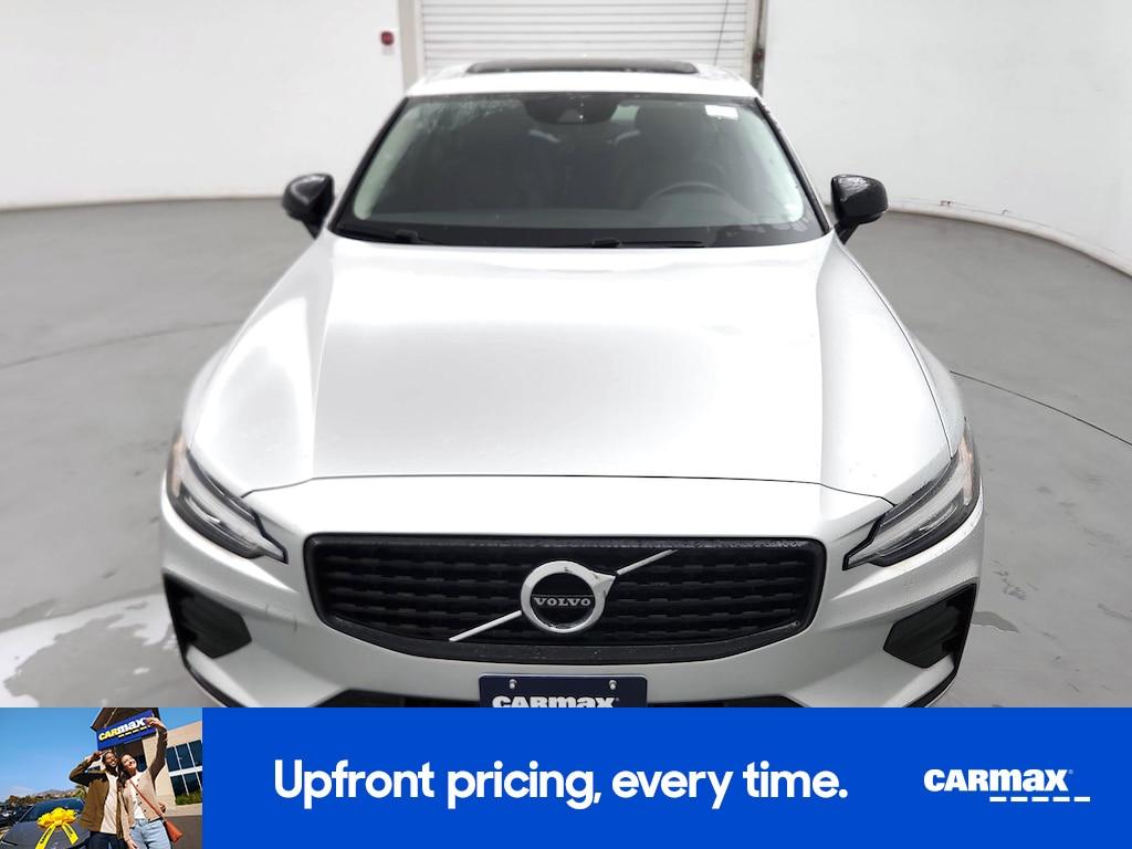 Volvo S60 2022
