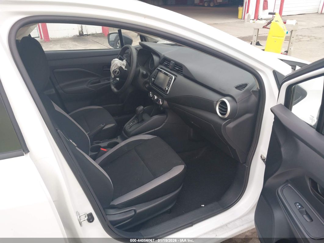 Nissan Versa 2025