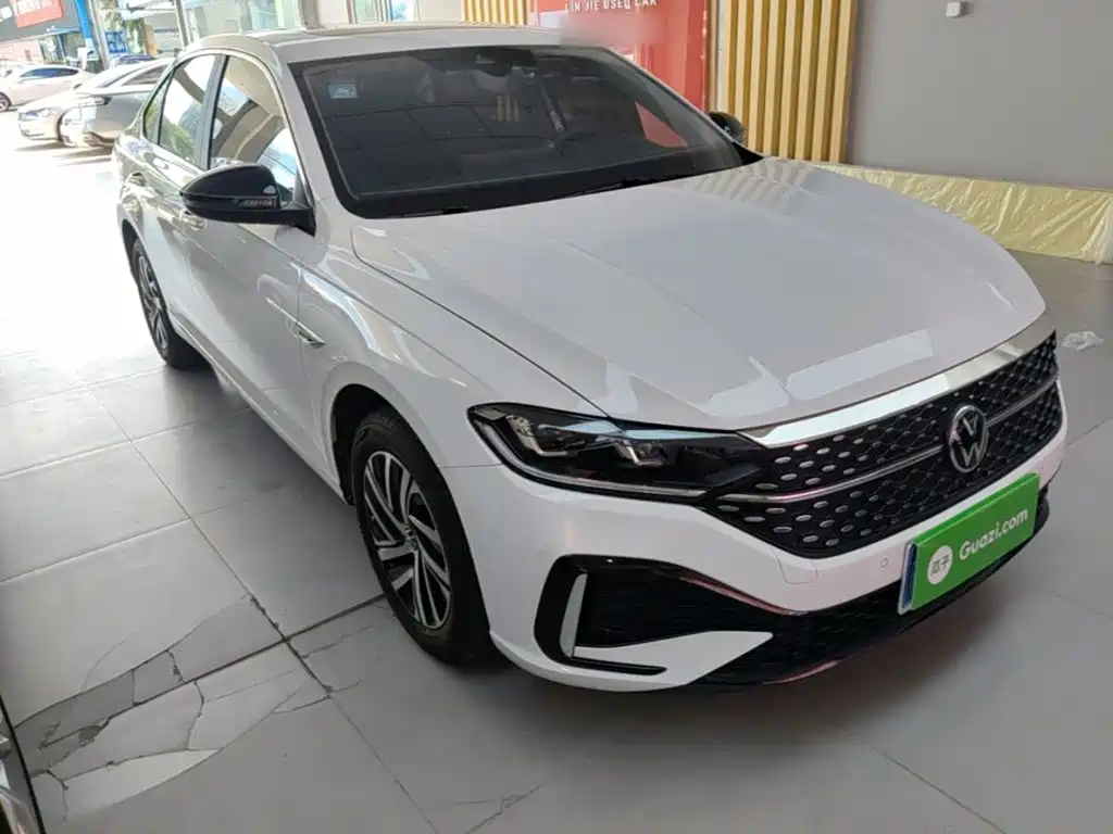 Volkswagen Lavida 2025