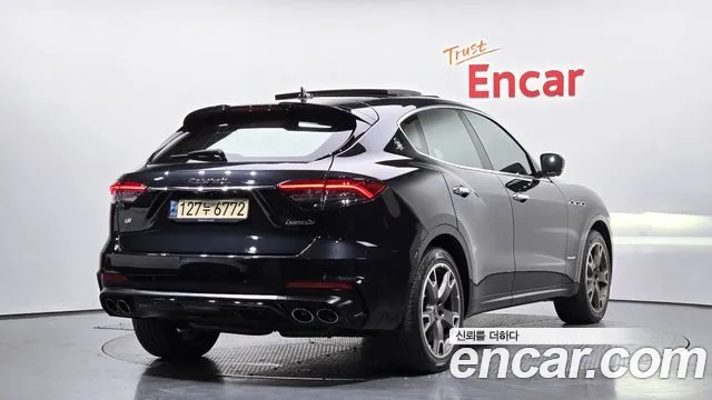 Maserati Levante 2021