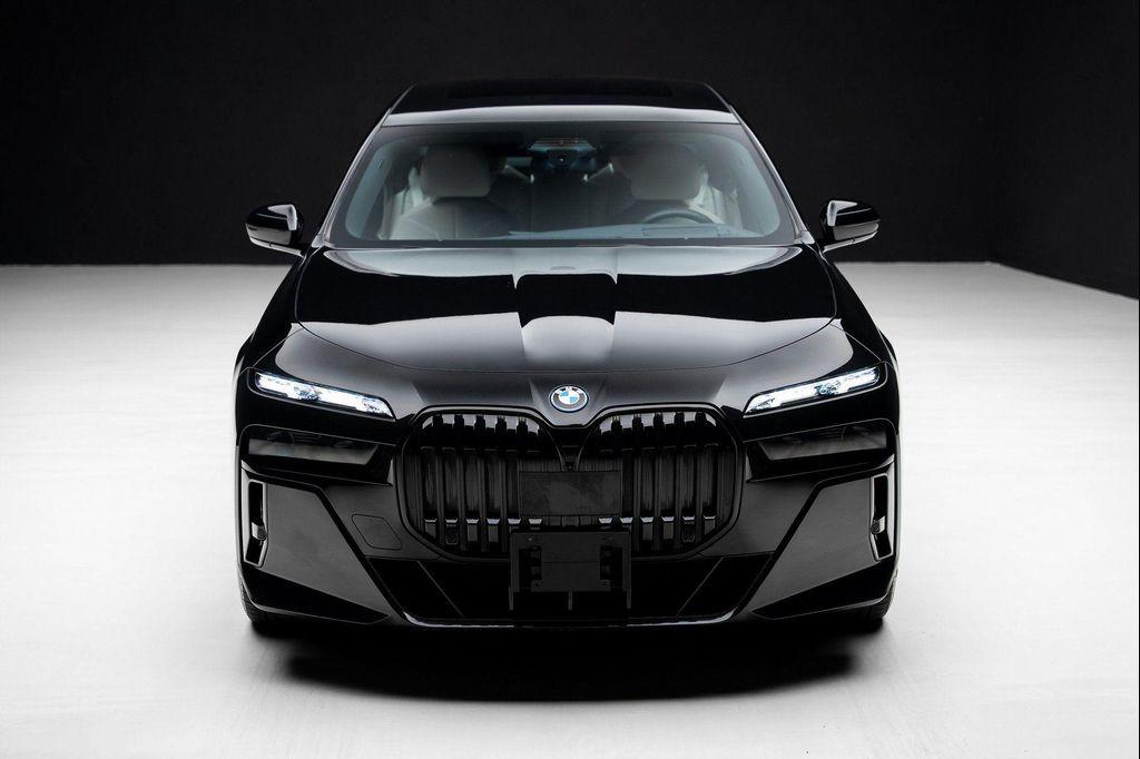 BMW i7 2023