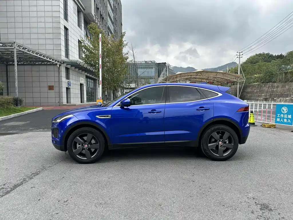 Jaguar E-Pace 2020