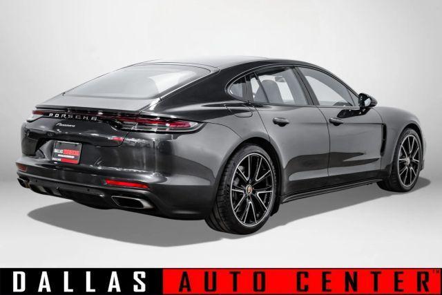 Porsche Panamera 2021