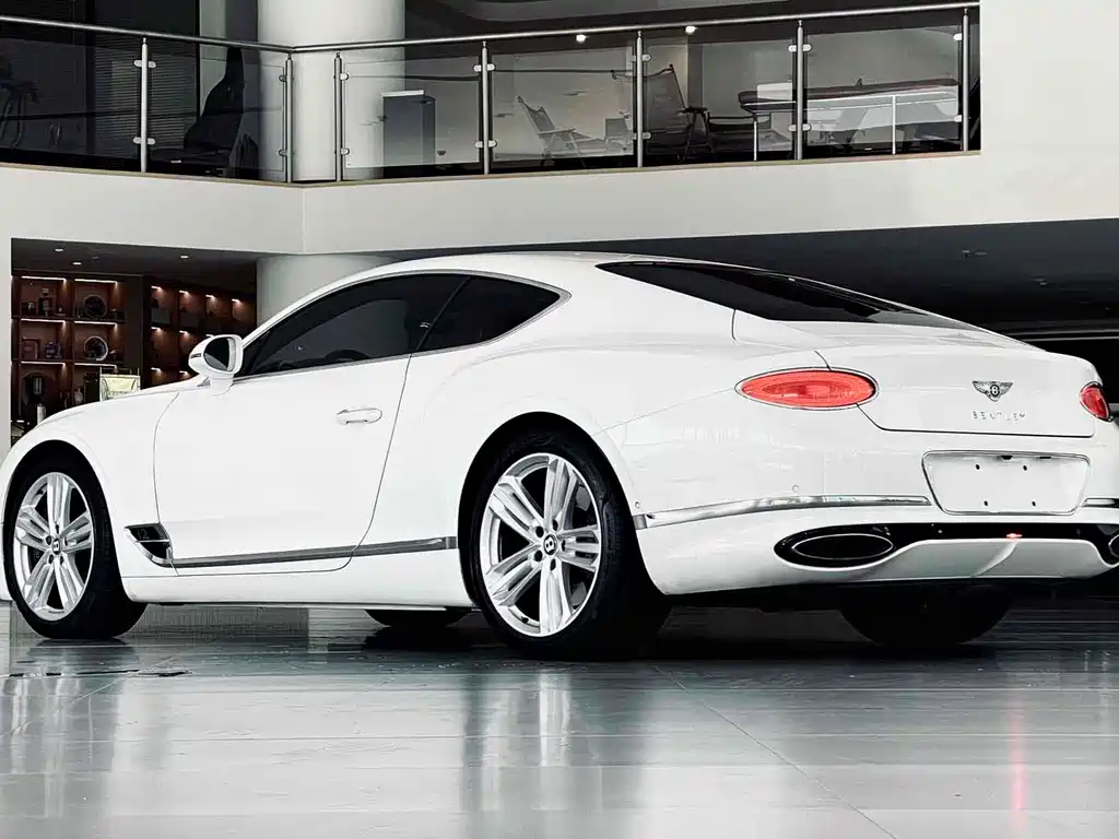 Bentley Continental 2020