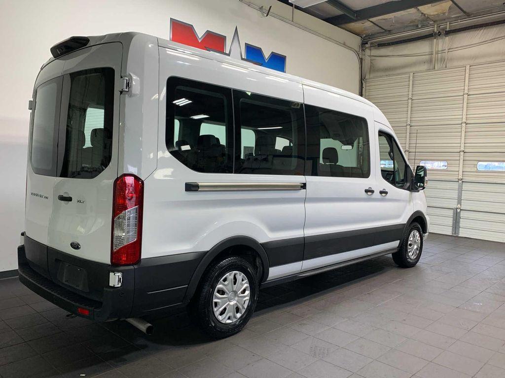 Ford Transit 2021