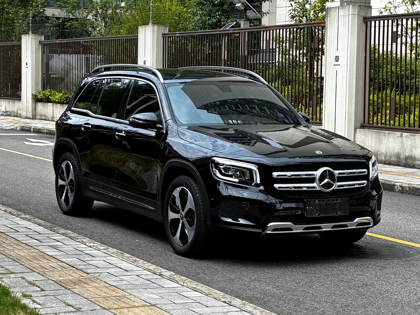 Mercedes-Benz GLB 2021