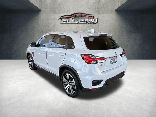 Mitsubishi Outlander Sport 2024