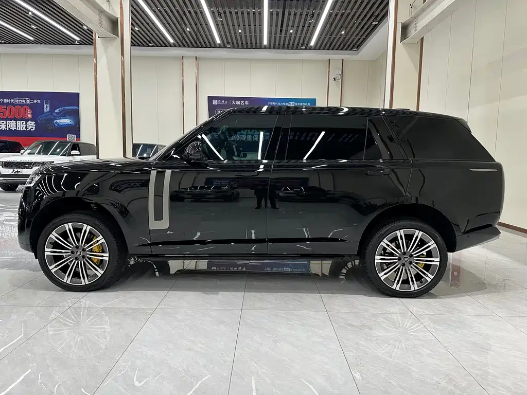 Land Rover Range Rover 2024