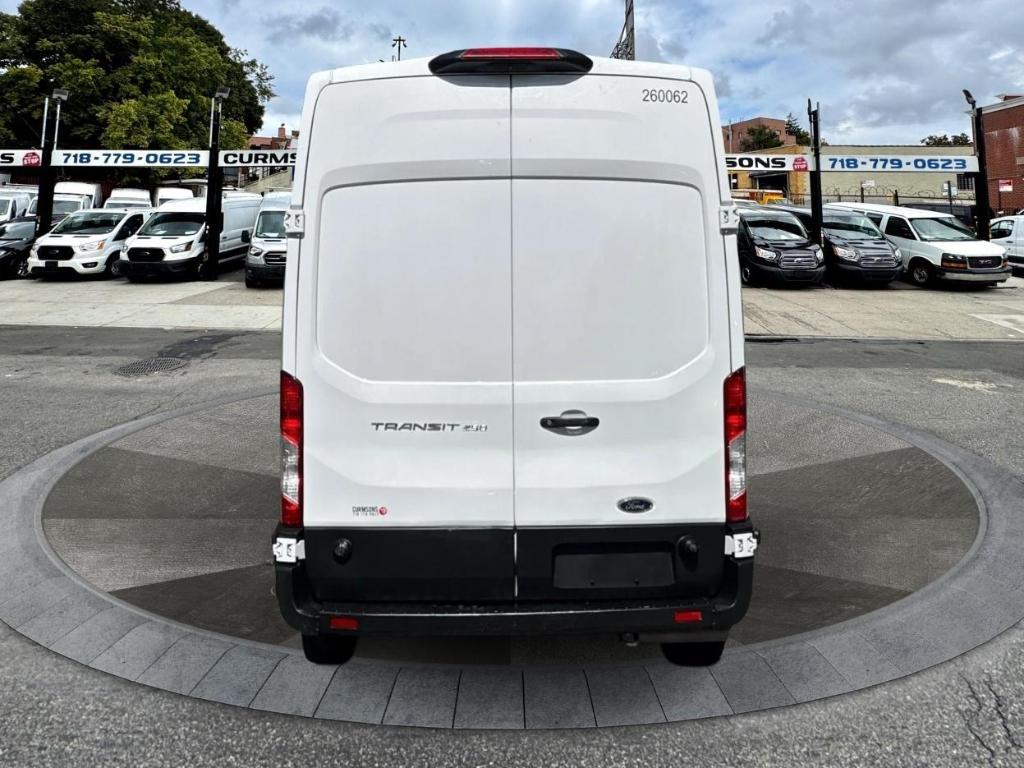 Ford Transit 2023