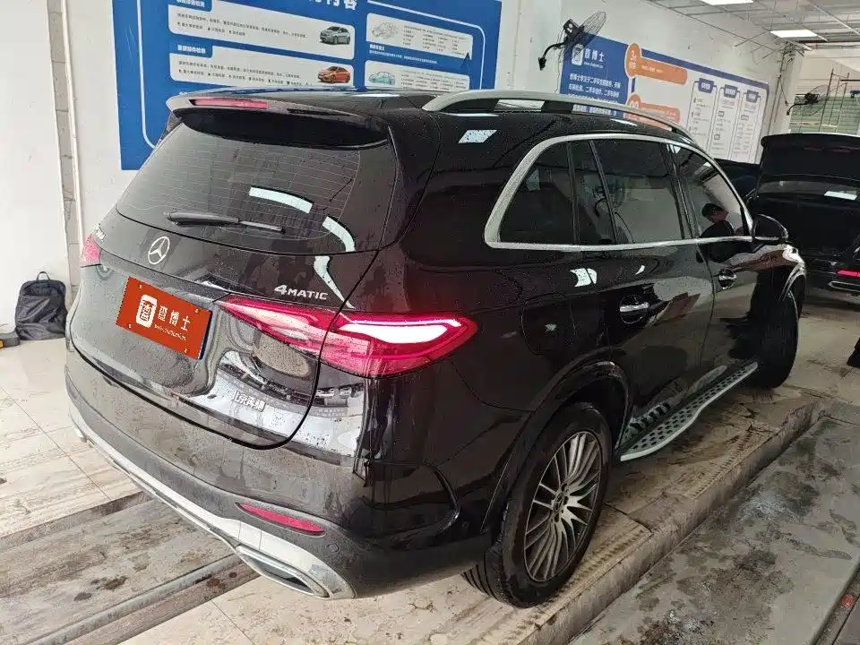 Mercedes-Benz GLC 2024