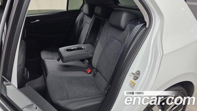 Volkswagen Golf 2026