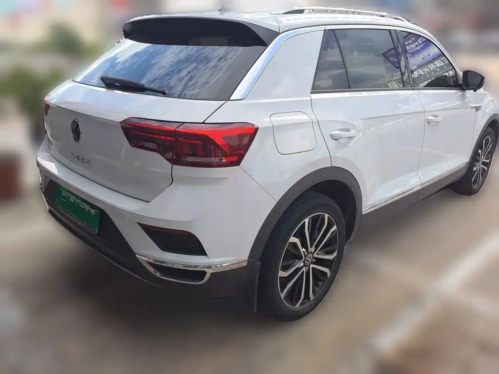 Volkswagen T-Roc 2023