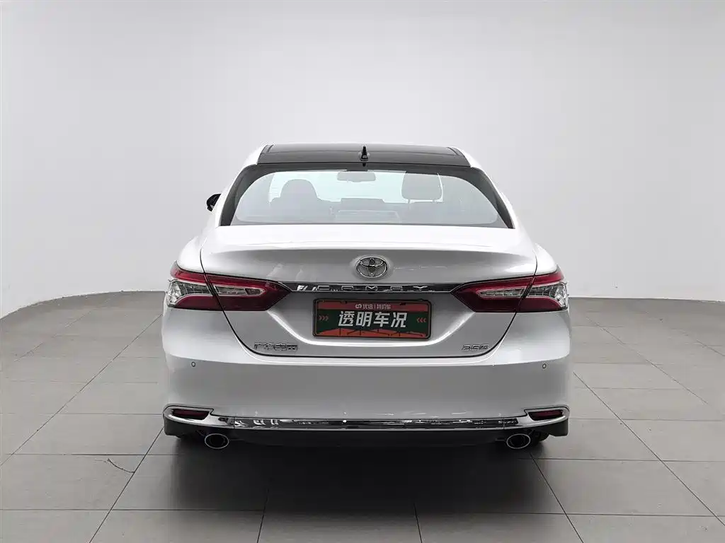 Toyota Camry 2023