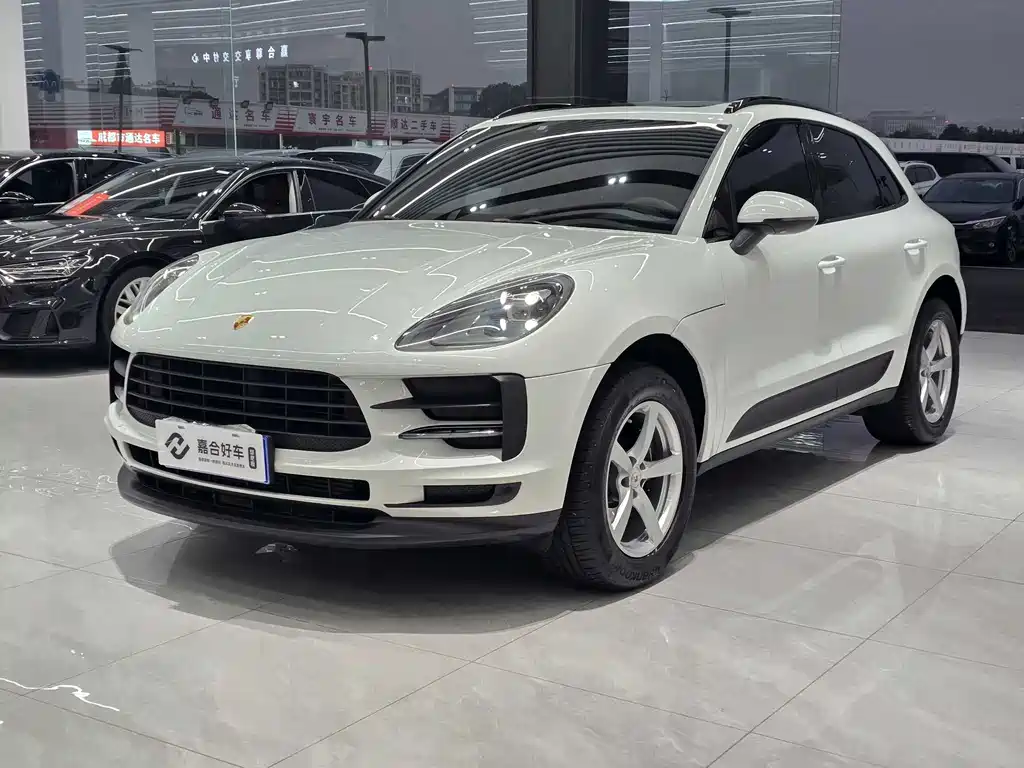 Porsche Macan 2020