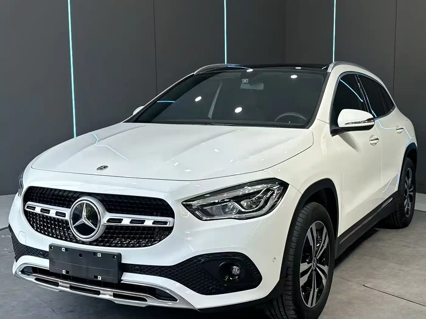 Mercedes-Benz GLA 2021