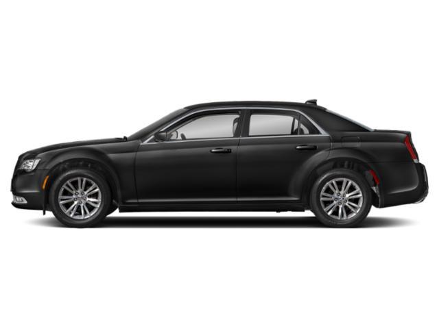 Chrysler 300 2021