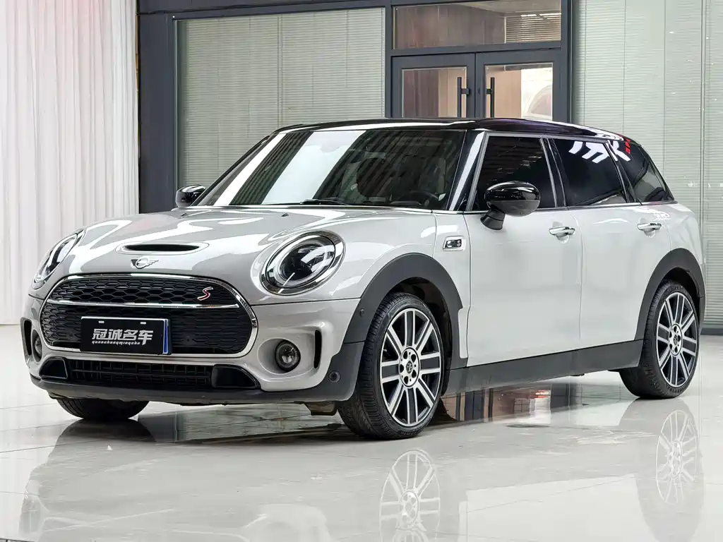 Mini Clubman 2022