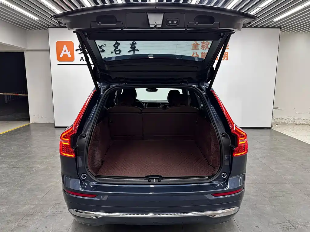 Volvo XC60 2023