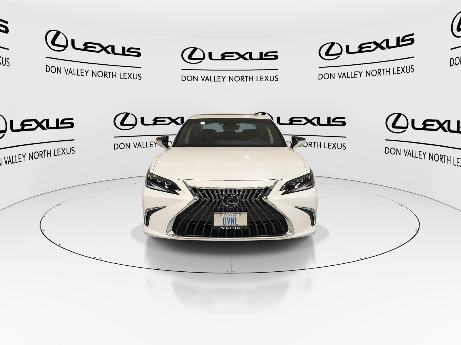Lexus ES 2025
