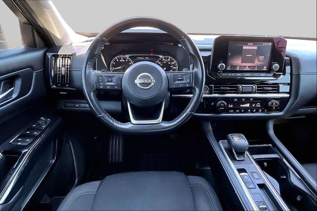 Nissan Pathfinder 2022
