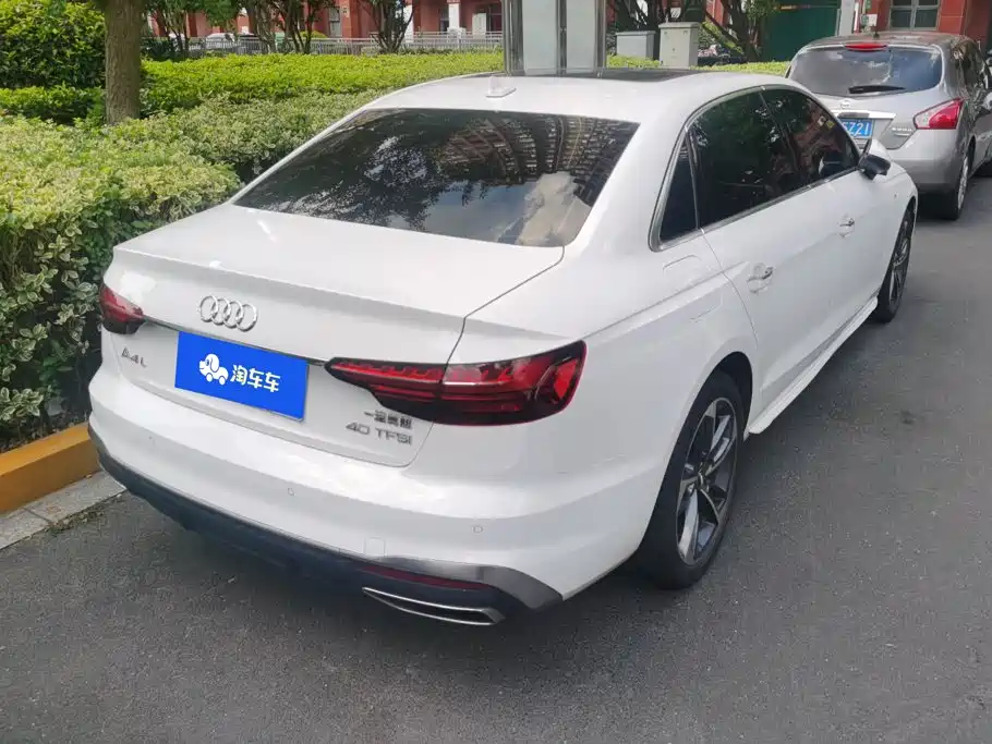 Audi A4 2021