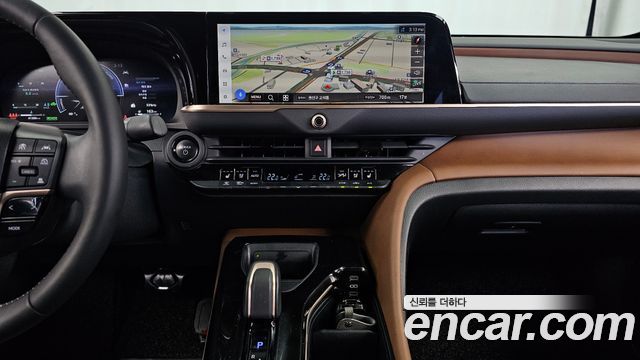 Toyota Crown 2024