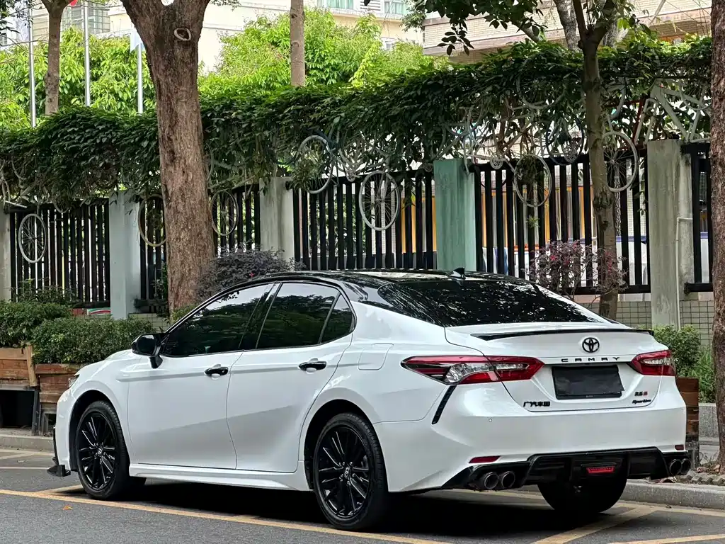 Toyota Camry 2023