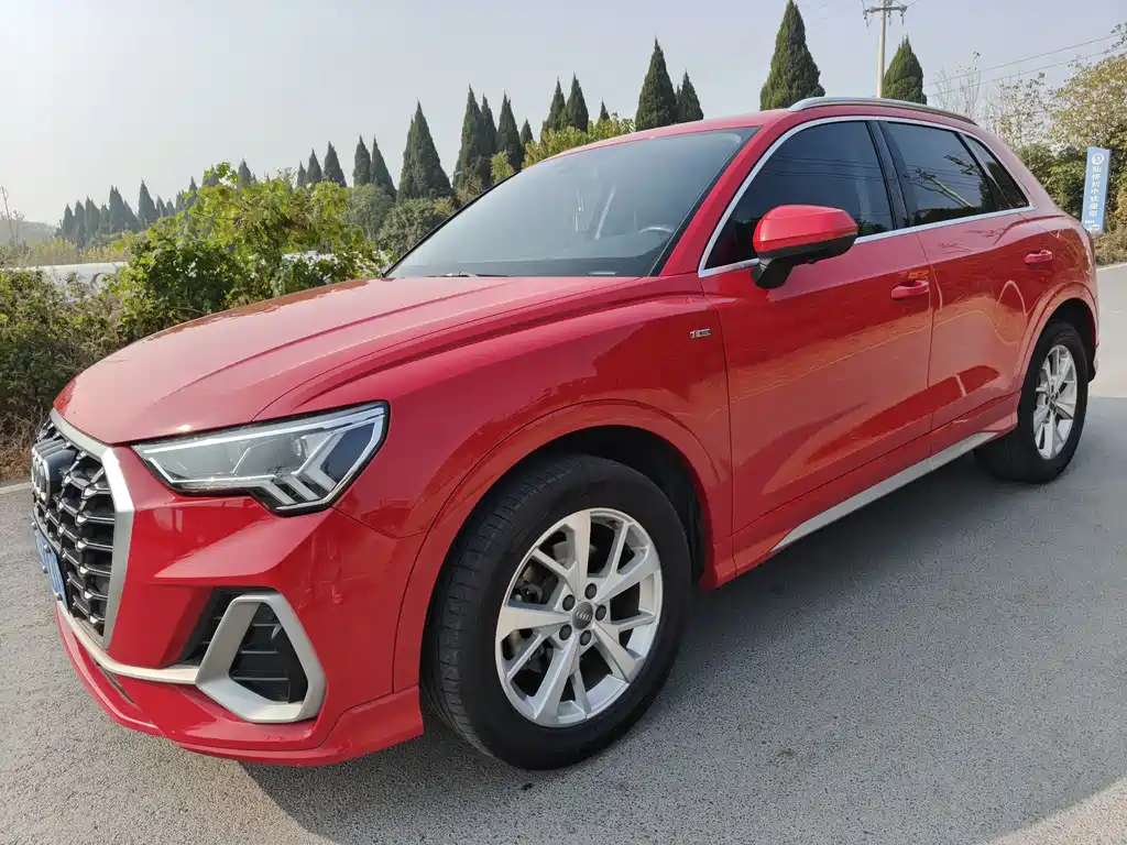 Audi Q3 2021