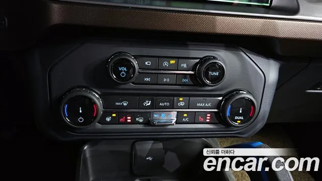 Ford Bronco 2022