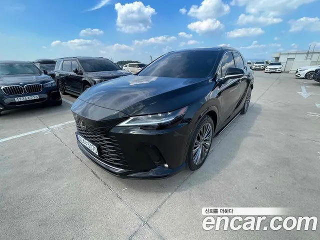 Lexus RX 2024