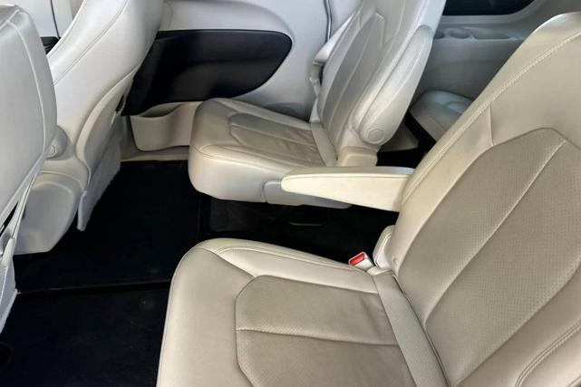 Chrysler Pacifica 2021
