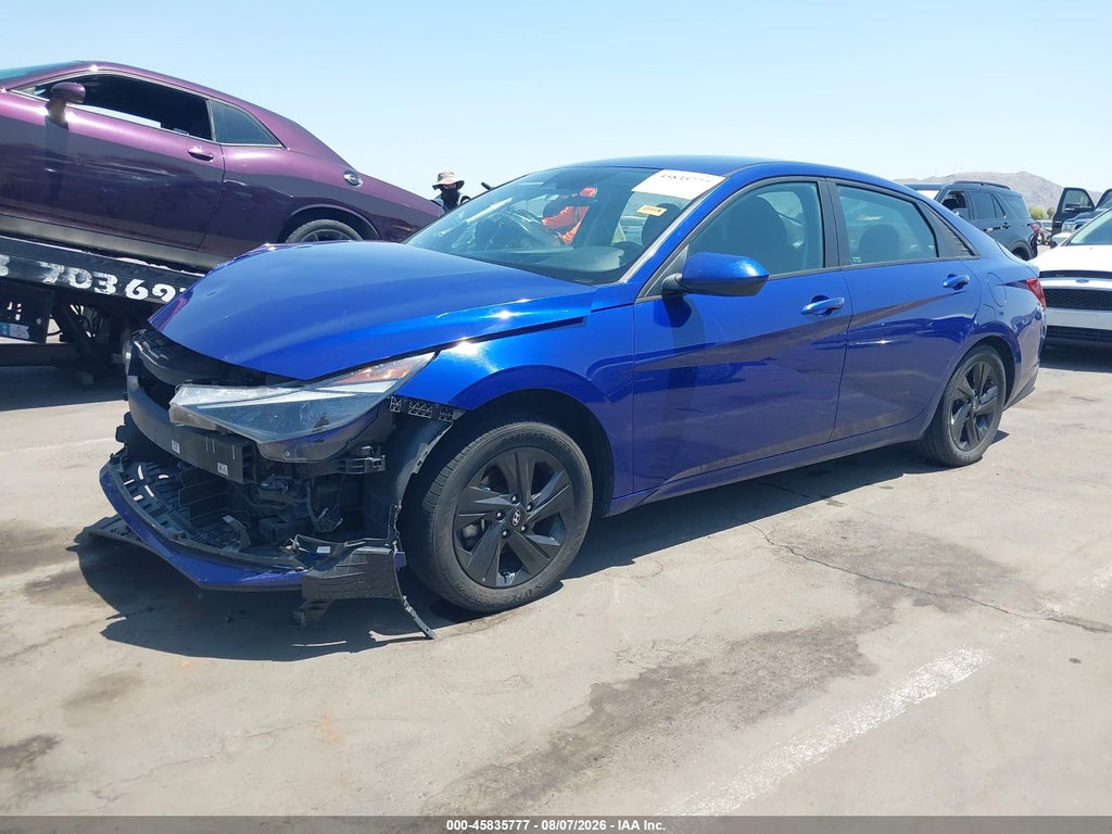 Hyundai Elantra 2021
