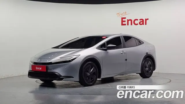 Toyota Prius 2024