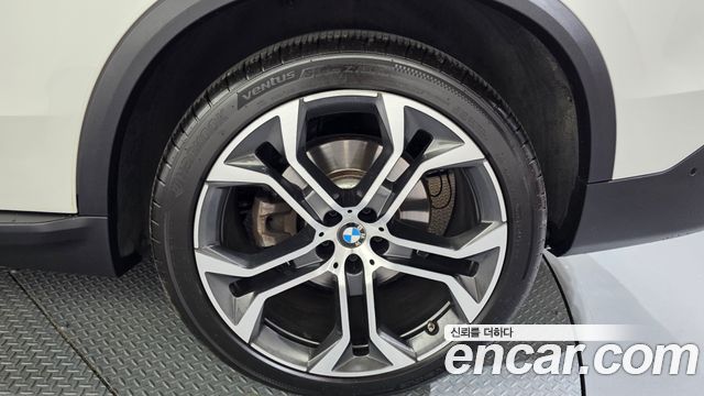 BMW X5 2022